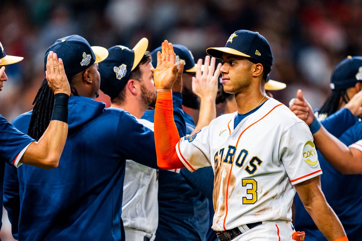 astros's tweet photo. Bounced back. https://t.co/iUd87nsaBs