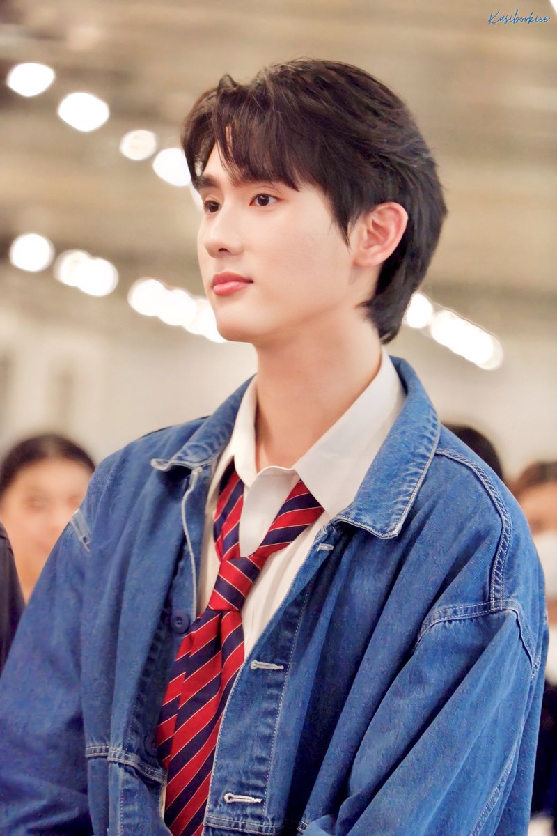 mikeywinky12's tweet photo. การได้เจอบุ๊คเมื่อวานเป็นสิ่งที่ฮีลใจเรามากเลย ขอบคุณที่เป็นเหตุผลให้เราได้กลับมาถ่ายรูปอีกครั้งในวันที่เราหมดไฟนะ🍡💗

@kasibook 
#kasibook #ชาวบรรณา 
 #BookfluencerxForceBook https://t.co/wn6m53KCEG