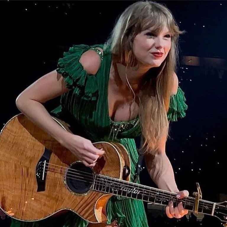 blessedswifty's tweet photo. 🎶 | Surprise songs each night at #TSTheErasTour:

03/17 — “Tim McGraw” &amp; “mirrorball”
03/18 — “this is me trying” &amp; “State Of Grace”
03/24 — “Our Song” &amp; “Snow On The Beach”
03/25 — “cowboy like me” &amp; “White Horse”
03/31 — “Sad Beautiful Tragic” &amp; “Ours” https://t.co/gMIKPnOdTZ