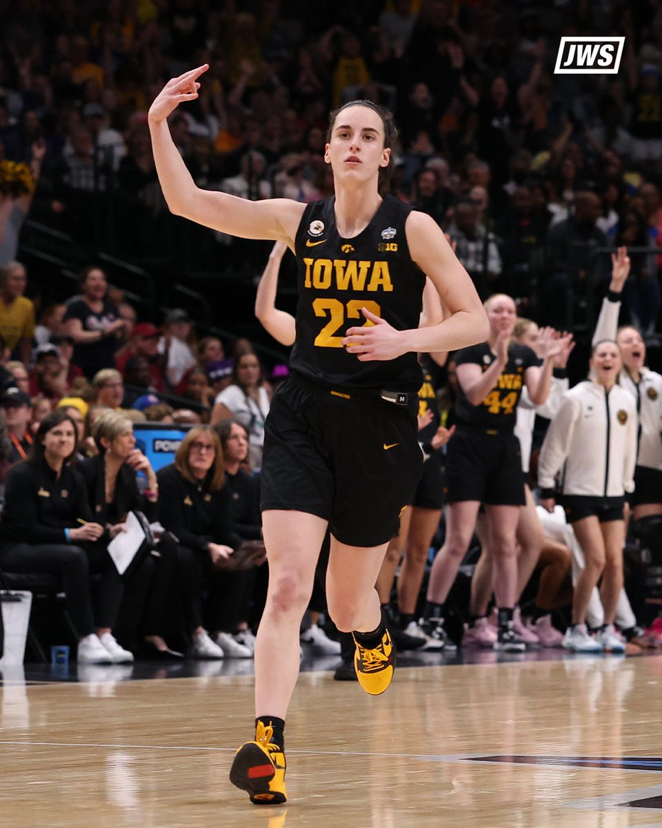 IOWA TAKES DOWN SOUTH CAROLINA

CLARK DROPS 41 POINTS