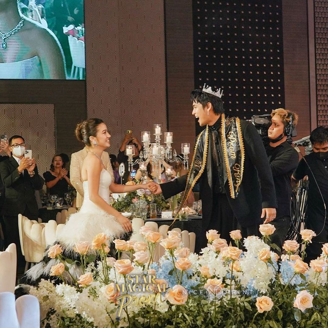 DonBelleOFC's tweet photo. It's one of those moments that should be kept and cherished forever ❤️✨

IG Post | @.niceprintphoto
🔗: https://t.co/yCiWeFbwD2

PROMise24EVER WithDONBELLE

#AMarBELLEousMagicalNight
#WonDONNYrousPromNight
#DonBelle | #DONBELLEmpire
#StarMagicalProm2023
#StarMagicalPromMoments https://t.co/ilAH2KnhyB