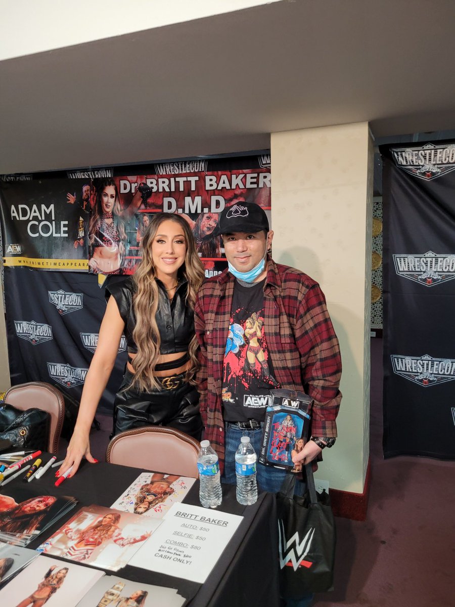 urumanx9's tweet photo. @RealBrittBaker it was nice meeting u thanks for taking a picture with me and signing my figure #WrestleConSuperShow #WrestleMania https://t.co/UyojVBnin9