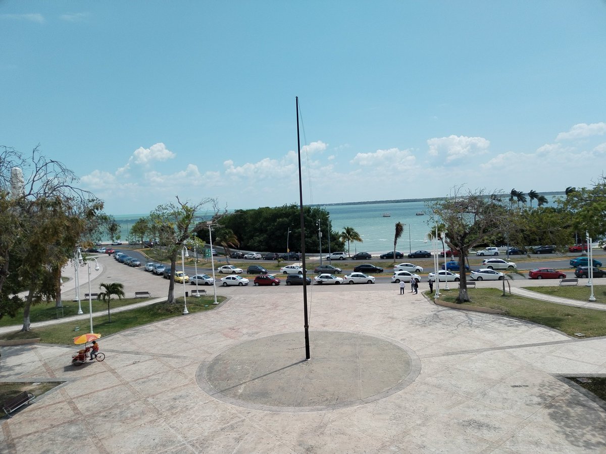 <a href="/Hugo_Alday/">Hugo Alday Nieto</a> <a href="/TecNM_Cancun/">@TecNM_Cancun</a> <a href="/TecNM_MX/">TecNM</a> <a href="/mapachestec/">@MAPACHESTec</a> #Educación La conjugación de la teoría con la problemática del Estado es una habilidad profesional que desarrollan los universitarios durante sus estudios y presentar propuestas innovadoras para el desarrollo socioeconómico de su localidad. Muchas gracias por los datos de QRoo