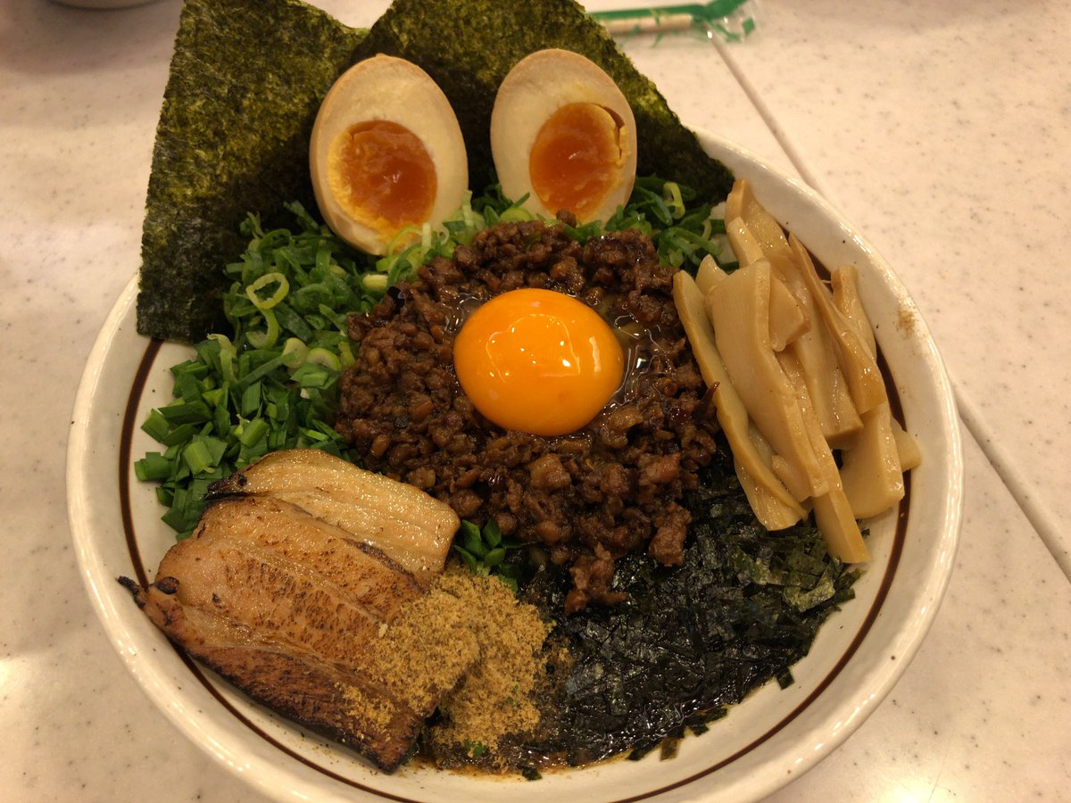 Oo_chan_tori_oO's tweet photo. トリランチ https://t.co/daYrZuyoOD