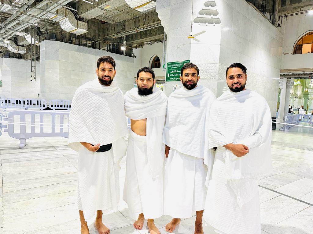 IftiMania's tweet photo. Alhamdulillah. I feel immensely blessed to be able to perform Umrah in this holy month of Ramadan. Allah SWT ka bohat shukar guzaar hoon 🤲🏻 🕋 https://t.co/xhqfMCs9EK