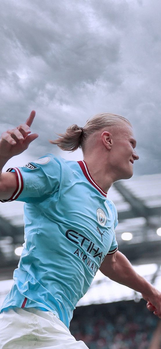 CAM_PICKS's tweet photo. A una cuántas horas de ver el clásico Inglés entre @ManCity 🆚@LFC
Y aún existen dudas si el Androide @erling podrá tener participación para la jornada 29 de la #premiereleague
Recuerden que tendremos #Freepicks para este partido.
1 de Abril
⏰ 5:30 am
#paramountv https://t.co/VwLDahogoX