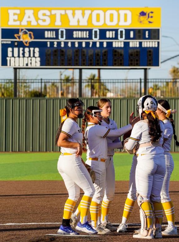 My first game of the season to watch and the Troop didn’t
Disappoint! They beat Pebble Hills 10-0. On to the next…. #ShineOnForever @Btorres_EHS <a href="/ZubiateSteve/">Steve Zubiate</a> <a href="/EastwoodSports/">Eastwood Performance & Athletics Network</a> <a href="/EastwoodSBall/">Eastwood High School Softball</a>