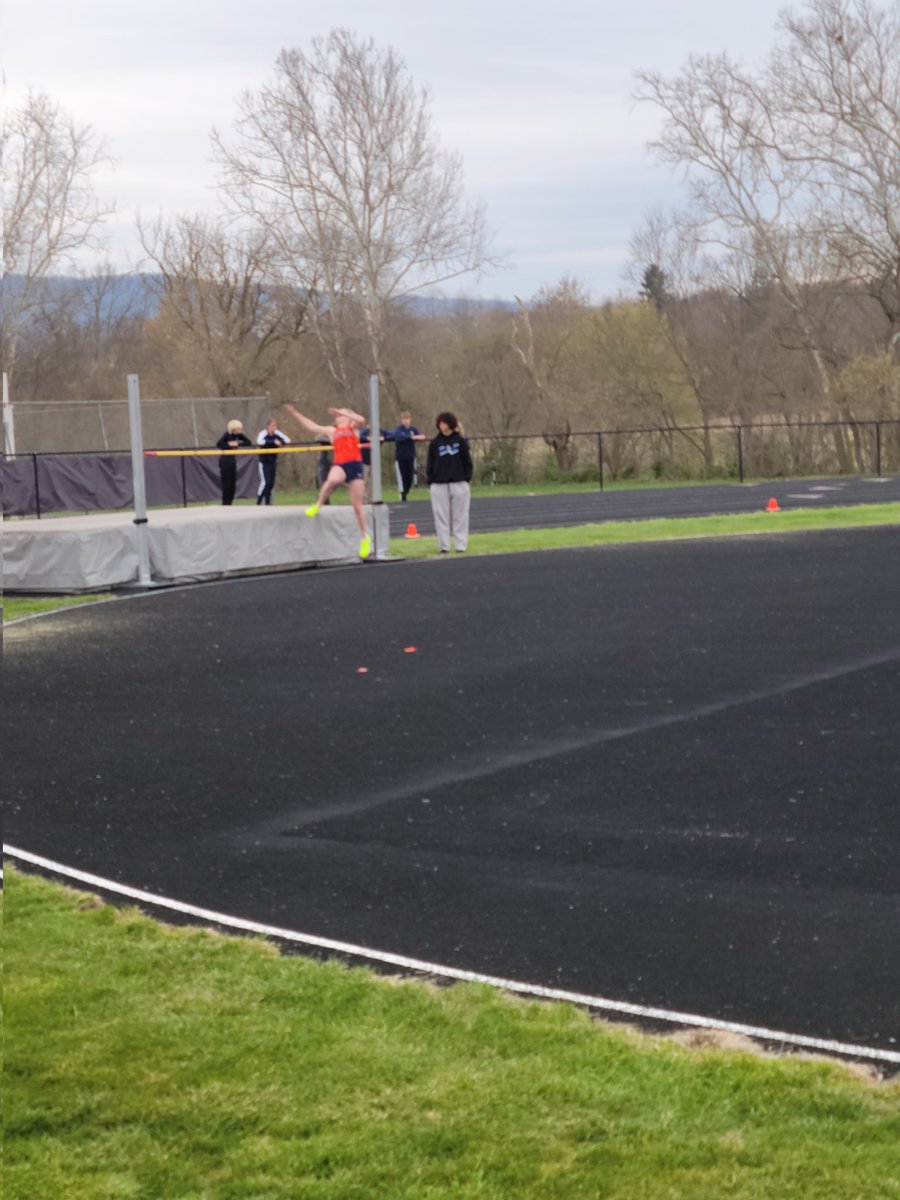 Clarke Co. Track tweet media