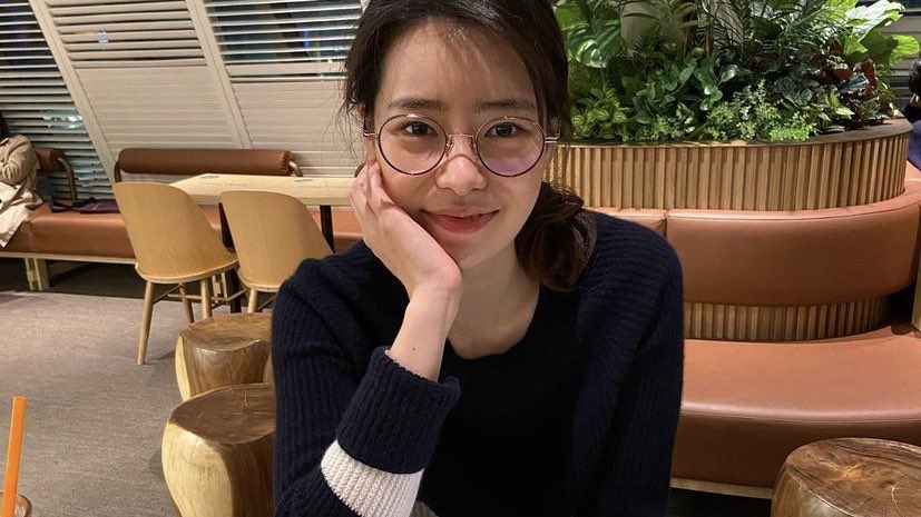 lee dohyun once shared his ideal type is a girl he finds pretty without make up, who loves to work out and is simple HE REALLY GOT HIS OWN LIM JIYEON 🥹