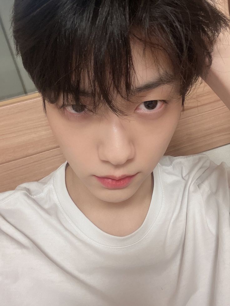 fairyofhee's tweet photo. 요즘 난 이 노래를 좋아해 ❤️
#SOOBIN https://t.co/1LiY27I7pZ