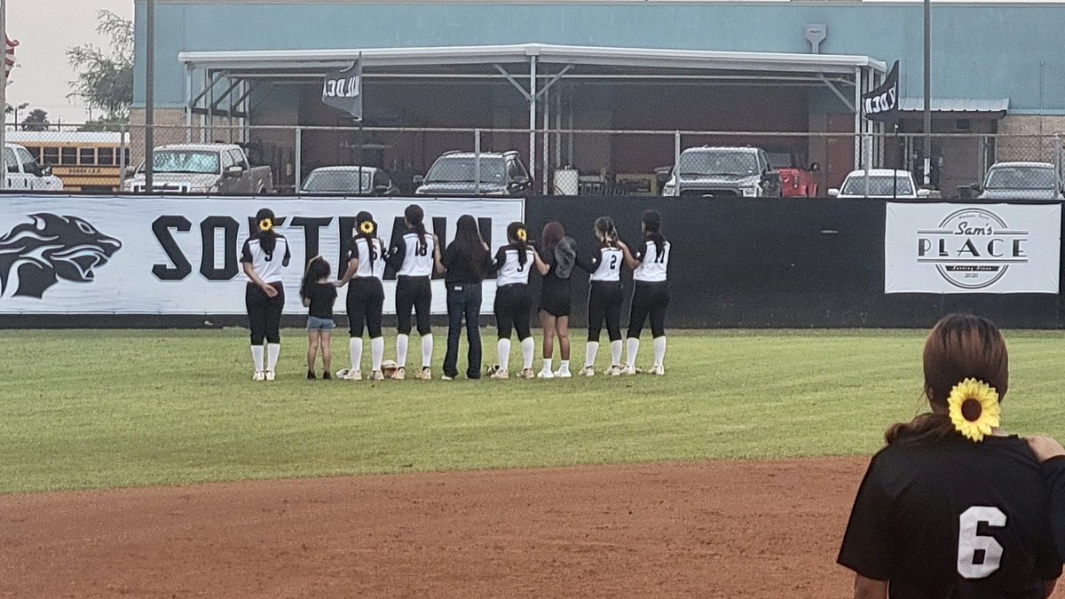 WEHS SOFTBALL tweet media