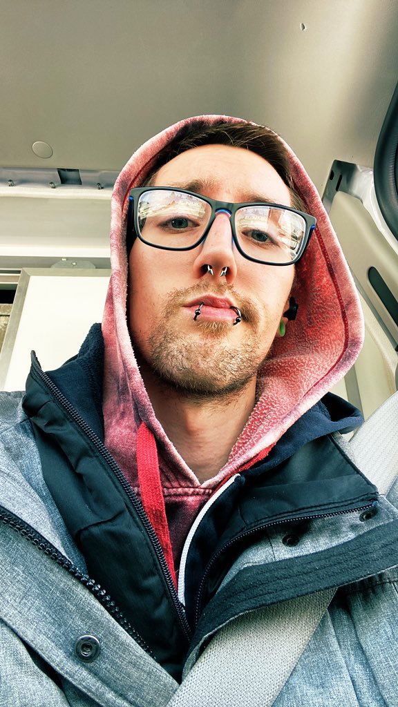 ImBeezTv's tweet photo. 1ST AFFILIATE STREAM LIVE RN ON @kick while I set some things up!!
📱 tabs, ♻️rts and follows❤️= Homie Kisses!!
https://t.co/OxAAQuFWvl
Get your Founders Badges and show off that big Schlo… i mean I meant to say Bong 👀🔥🤙🏻
@KickHelpers @KickRetweeting #BeeUp #affiliate