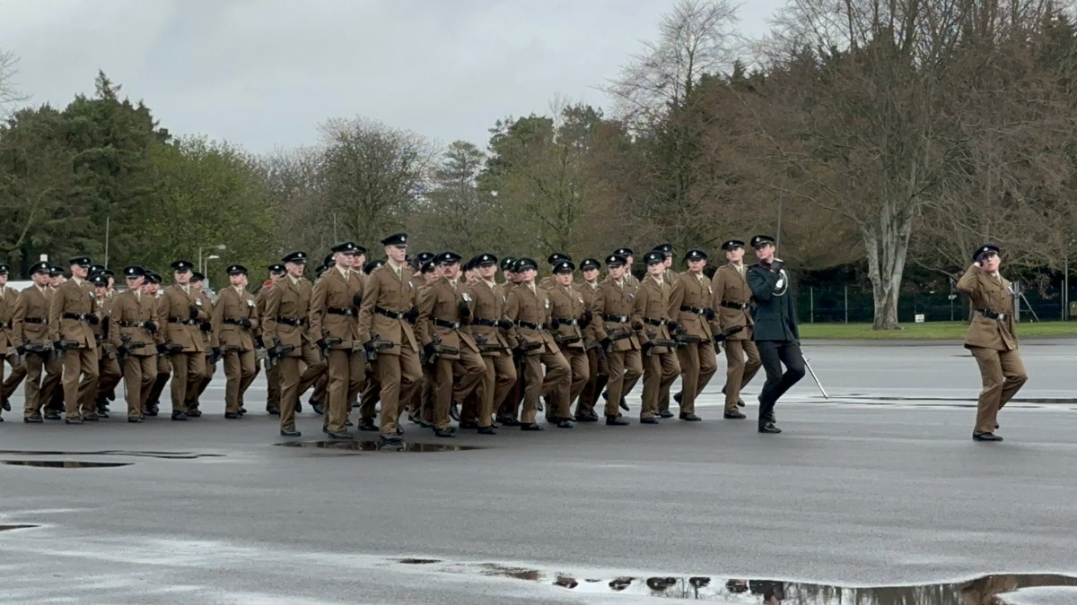 JordLaurax's tweet photo. Crazy few days with 1 Rifles leading us up to Easter leave!
Last night battalion boxing - Great show from each and every boxer!
This morning JNCO pass off parade - Very proud moment for each and everyone of them involved!
Now time for Easter leave! 🐣 @1Rifles_CO @1rifles https://t.co/DK99pht8q8