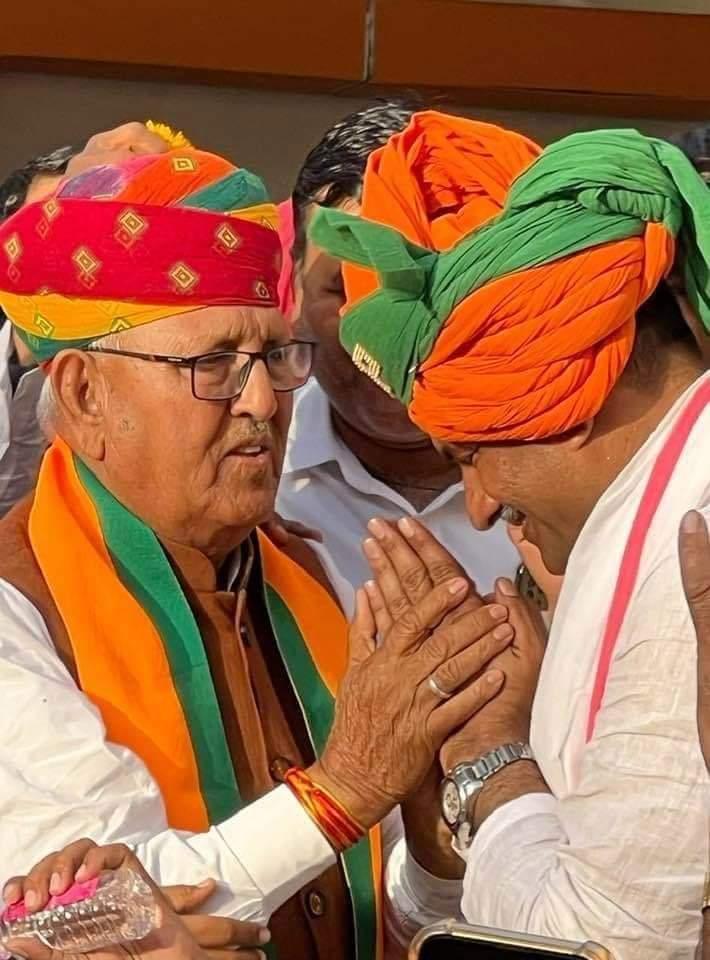 dudi_ramnarayan's tweet photo. भाजपा राजस्थान के नव नियुक्त प्रदेशाध्यक्ष श्री @cpjoshiBJP को पदभार ग्रहण समारोह की छायाचित्र।
पुनः आपको बधाई, शुभकामनाएं।

@BJP4India  @BJP4Rajasthan https://t.co/SCmIjqdzzx
