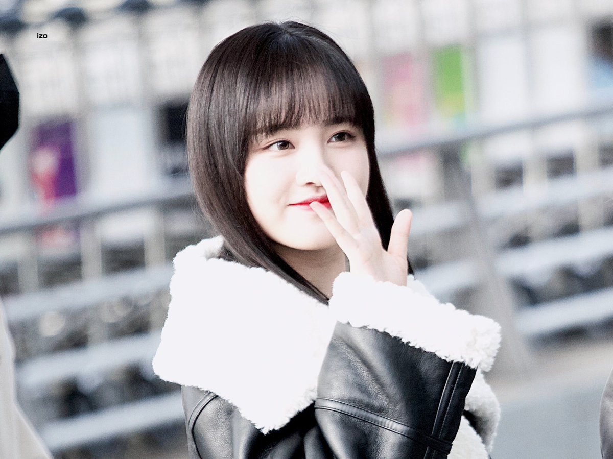 izoaaaa's tweet photo. #만우절 #AprilFoolsDay

#혜인 #HYEIN #NewJeans
#민지 #MINJI #뉴진스
#리즈 #LIZ #IVE #아이브 https://t.co/V8dRSEk7oV