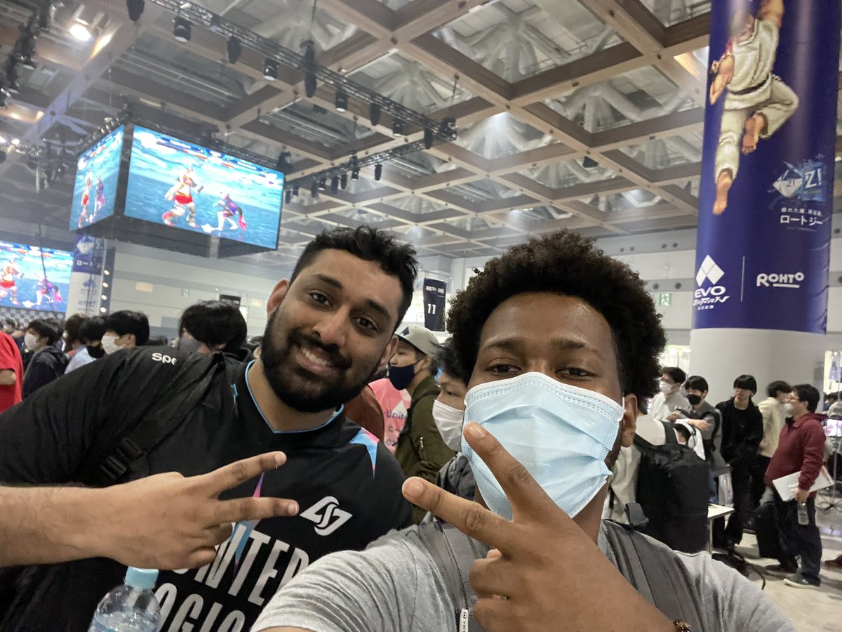 FearlessMasterM's tweet photo. Also I got interviewed @EVO. Shout out to everyone that I met out there! https://t.co/SUyZzmusF0