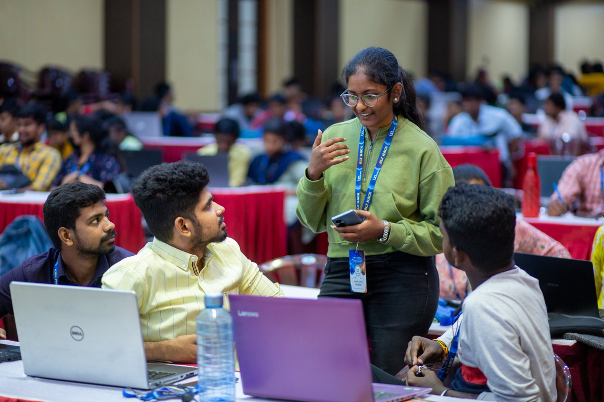 naan_mudhalvan's tweet photo. After a week-long intense, innovative, productive, and most importantly fun-filled hacking, IBC Media and Naan Mudhalvan's Alt Hack has come to an end. It was exhilarating watching our participants put their skills and brains to hack solutions and use technology innovatively. https://t.co/CCD5B9nQ8E