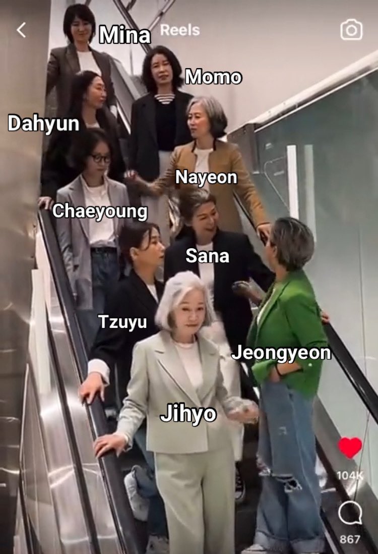 baebeejeong's tweet photo. I see the vision https://t.co/GghjM9qp4N