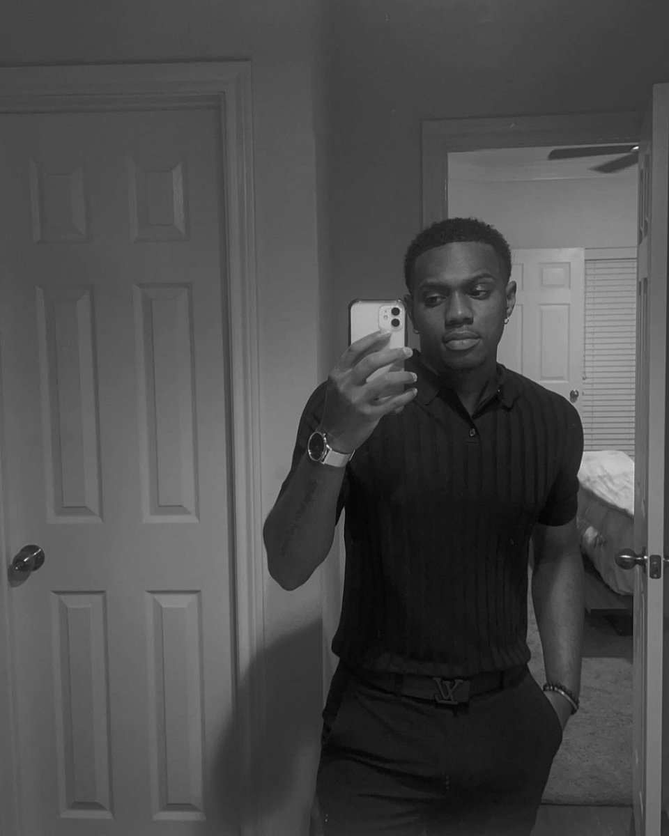 DAJ___2's tweet image. Mamba year🎱🎉