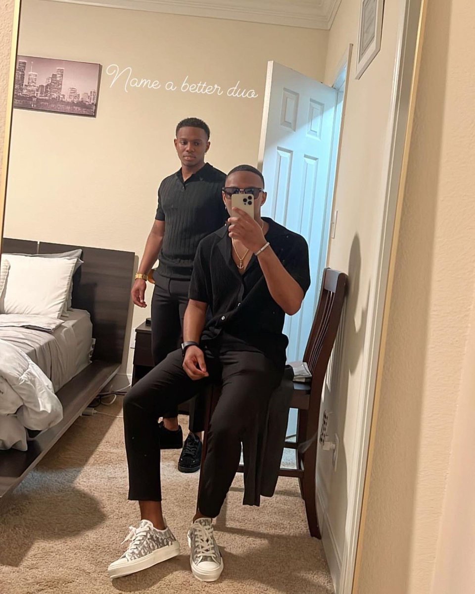 DAJ___2's tweet image. Mamba year🎱🎉