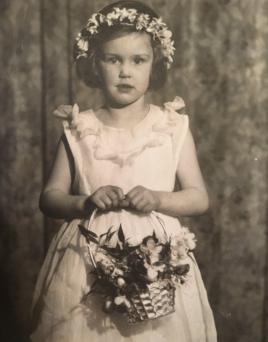 Carol Challis tweet media