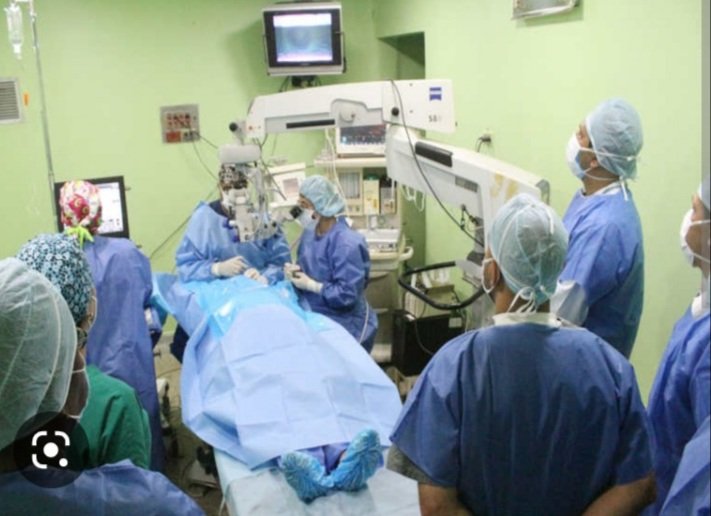 Recorriendo  FISVEN 2023 impresiona encontrar stand Misión Milagro y saber que como resultado de  idea de Fidel y Chávez más de 3 millones de pacientes de 34 países fueron operados y recuperaron la visión en Cuba y otros tantos en Venezuela. Un "milagro" llamado Fidel Chávez.