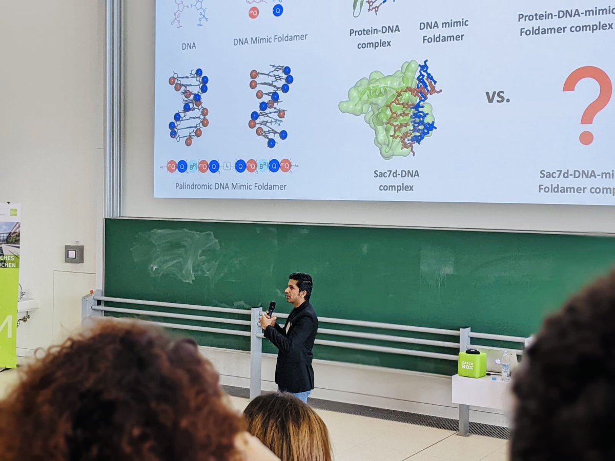 deepmalik8281's tweet photo. Presenting our work on chemical Epigenetics and DNA mimicry at @interactmunich Conference was fantastic. 
 
Thanks to @ramki17071993 for clicking the picture during the talk. 
 
Check out the second photo of the lovely LMU bio campus at Martinsried-Munich. 

#interact2023 #lmu https://t.co/HbFm3uVbPe