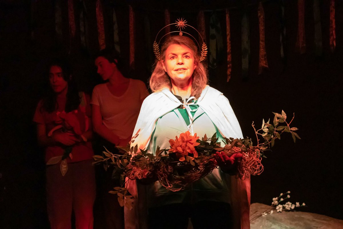 Everything Theatre tweet media