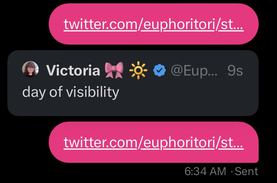 Victoria 🎀 tweet media