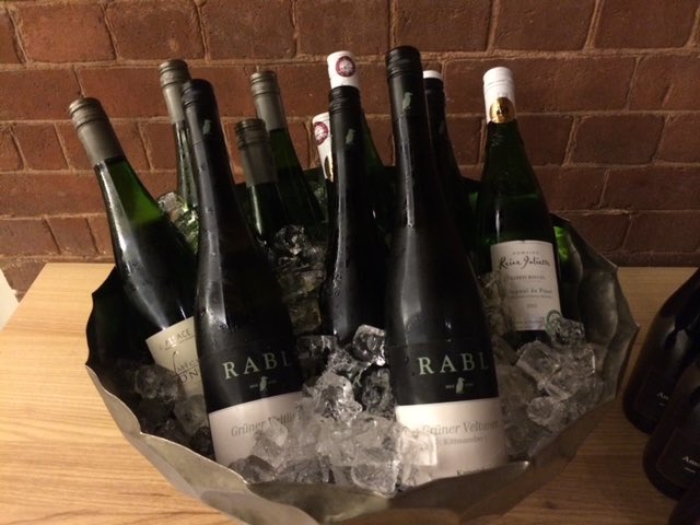 DeLucaCambridge's tweet photo. We’re hosting another #Italian #WineTasting event on Tues 25th April 2023.
A fantastic #threecoursemeal plus incredible #Italianwines from @MiltonSandford.
Limited Availability.
Tickets £50 p/p.
For more info: https://t.co/Ax92TfmCUw #wine #Italy #ItalianWine @CamTourGuide https://t.co/dJEjomqi9m