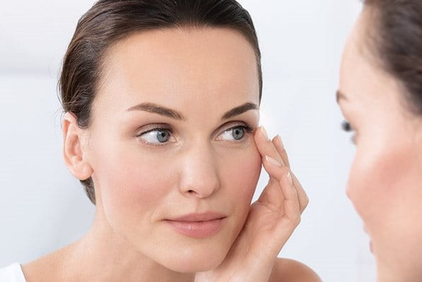 SkinBodyRenewal's tweet photo. As skin ages and loses its elasticity, it stops springing back to its line-free state, & slowly becomes permanently etched on the face. Start early with collagen inducing treatments such as https://t.co/NoLx37sDkZ #SkinRenewalSA #Endymed #microneedling #rf #collageninduction https://t.co/C7VA49AuA2