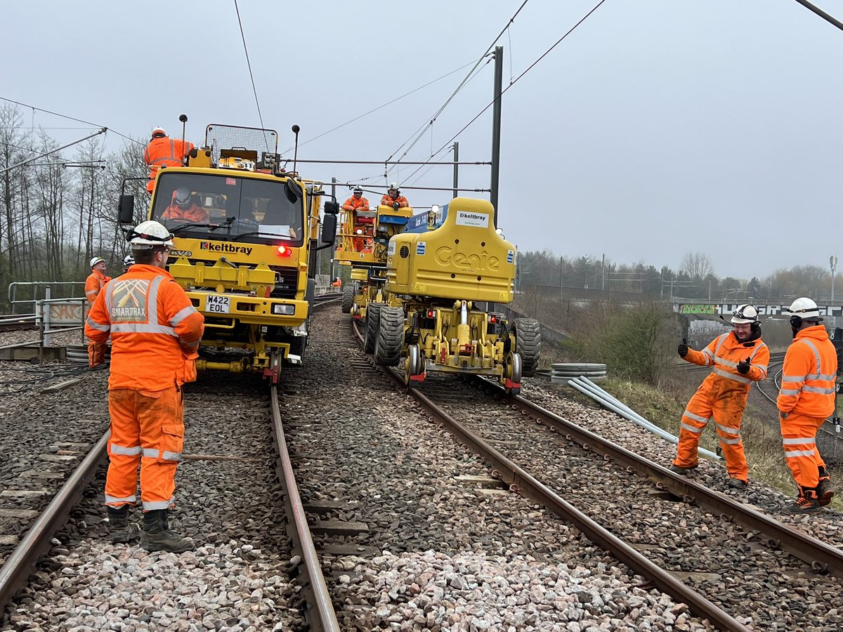 Tyne and Wear Metro tweet media