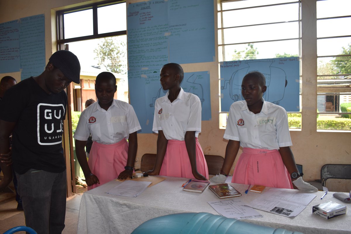 GuluVarsity's tweet photo. 'I'm glad Okwoko Peter is one of the Judges here, he saw the problem of plastic waste in Gulu City and solved it, and that is  Takataka  Plastics''.
Prof.Openjuru George Ladaah
@PeterOkwoko @YiyaSolutions https://t.co/wAqB2hwkyI