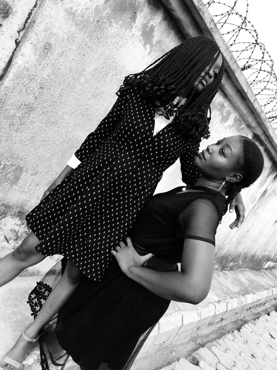 AkpaIlemona's tweet image. I got my sister to take #Wednesday inspired shots with me. Another Wednesday on a Saturday 🥴🥰

#blackgirls #randomshots #nftarti̇st