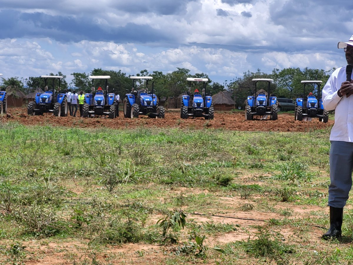 FrankTumwebazek's tweet photo. With Colleagues from @MAAIF_Uganda @OWCUg @EstherAnyakun we are in karamoja to support the initiatives of Gen Saleh. We hv deployed 10 tractors starting off in Nabilatuk to open up substantial. These efforts shall continue in the region until there is sustainable food Production https://t.co/DvPxWrhO4U