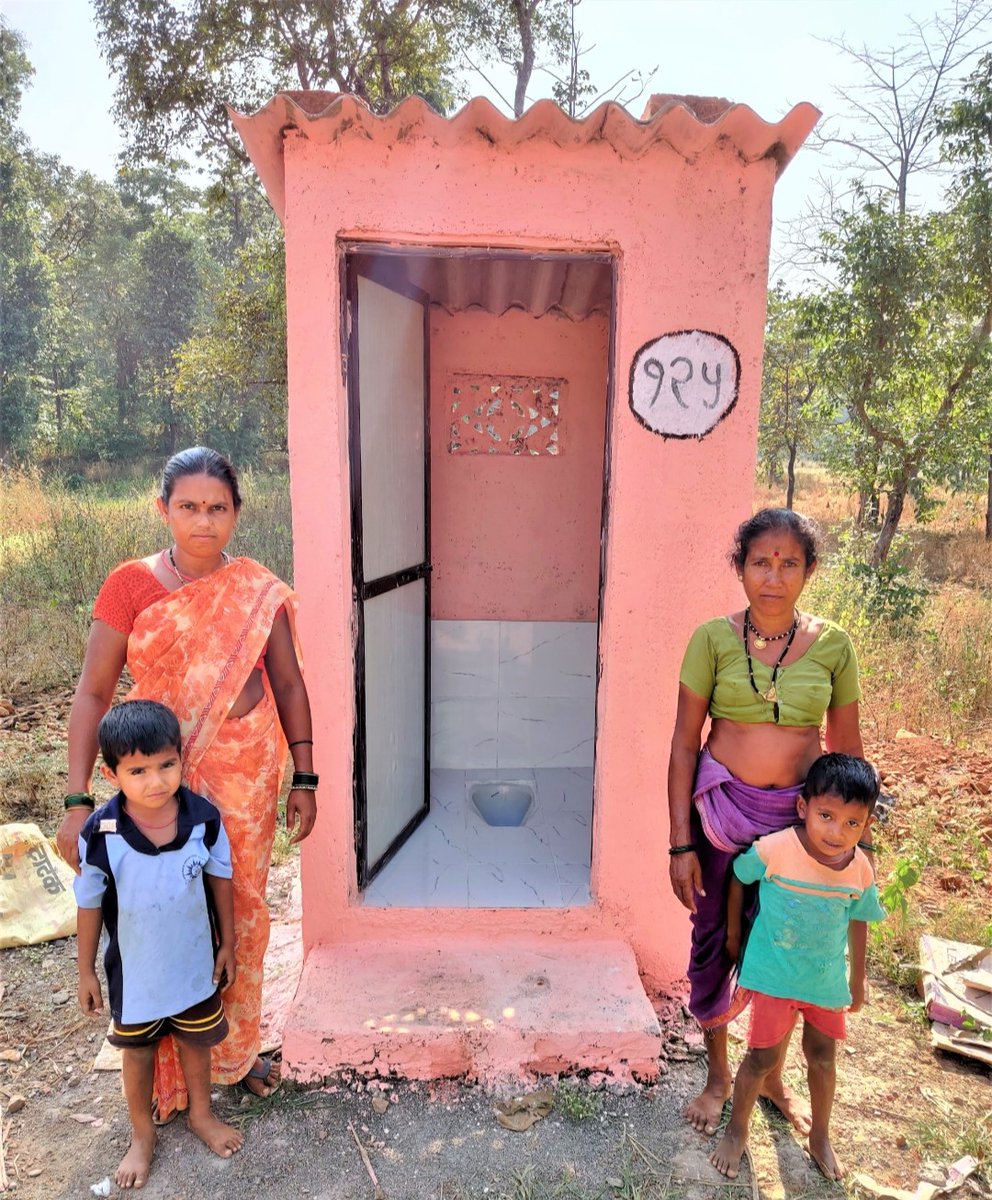 bhideatul's tweet photo. @IndiaUNNewYork We, @RCThaneHills take pride in doing our bit for @SwachhBharatGov through our #RuralSanitation Project #RightToGo. 792 families of 4 villages of Thane Dist were empowered with  individual #toilets &amp; #behaviouralchange training, directly benefitting 5000 people everyday. @Rotary https://t.co/vOyGeBJisc