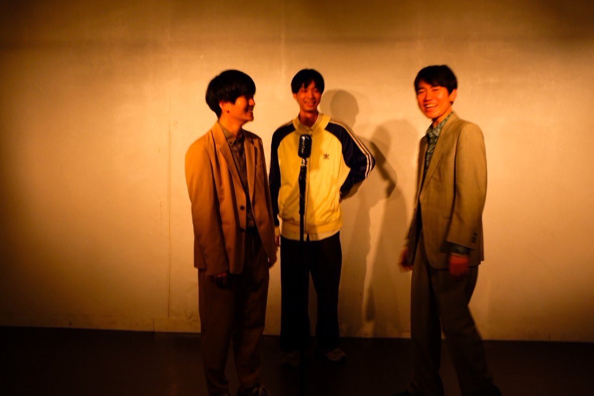 oioi_natumi1975's tweet photo. エシャロット解散ライブ『幸福論』終演いたしました✨
ご来場頂きありがとうございます！

そして3/31をもちましてエシャロットは解散となります。短い間でしたが、大変お世話になりました💐 https://t.co/UPrpcHRQ60