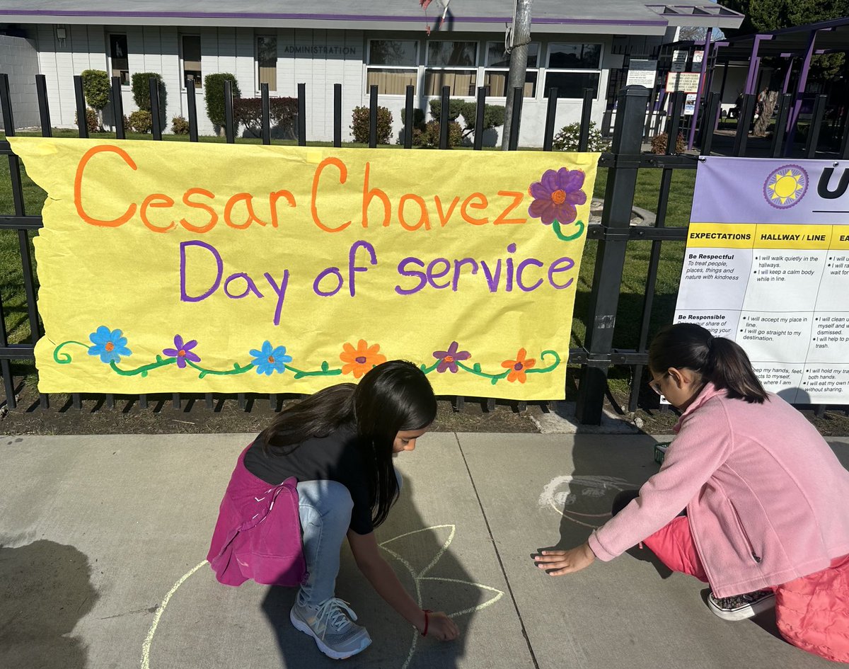 UnsworthPrinc's tweet photo. To honor Cesar Chavez, our BELIEVE Club along with Unsworth United, led our school community in a day of service. #wemakeadifference ⁦@DowneyUnified⁩ ⁦@DowneyTeacher⁩ https://t.co/TFI5BiPcoz