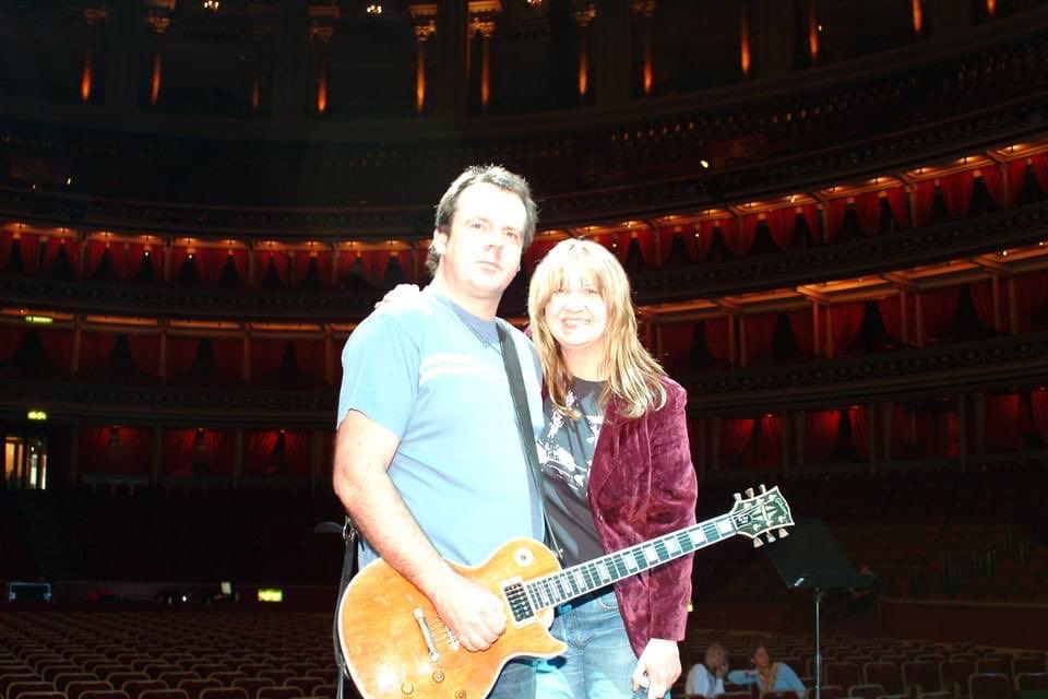 deborahbonham's tweet photo. Happy April everyone! This is the month in 2004 that we first played @RoyalAlbertHall #ronnielanememorial what an incredible experience that was. ❤️ photo by the legendary #FinCostello https://t.co/KTYW4NA0Uy