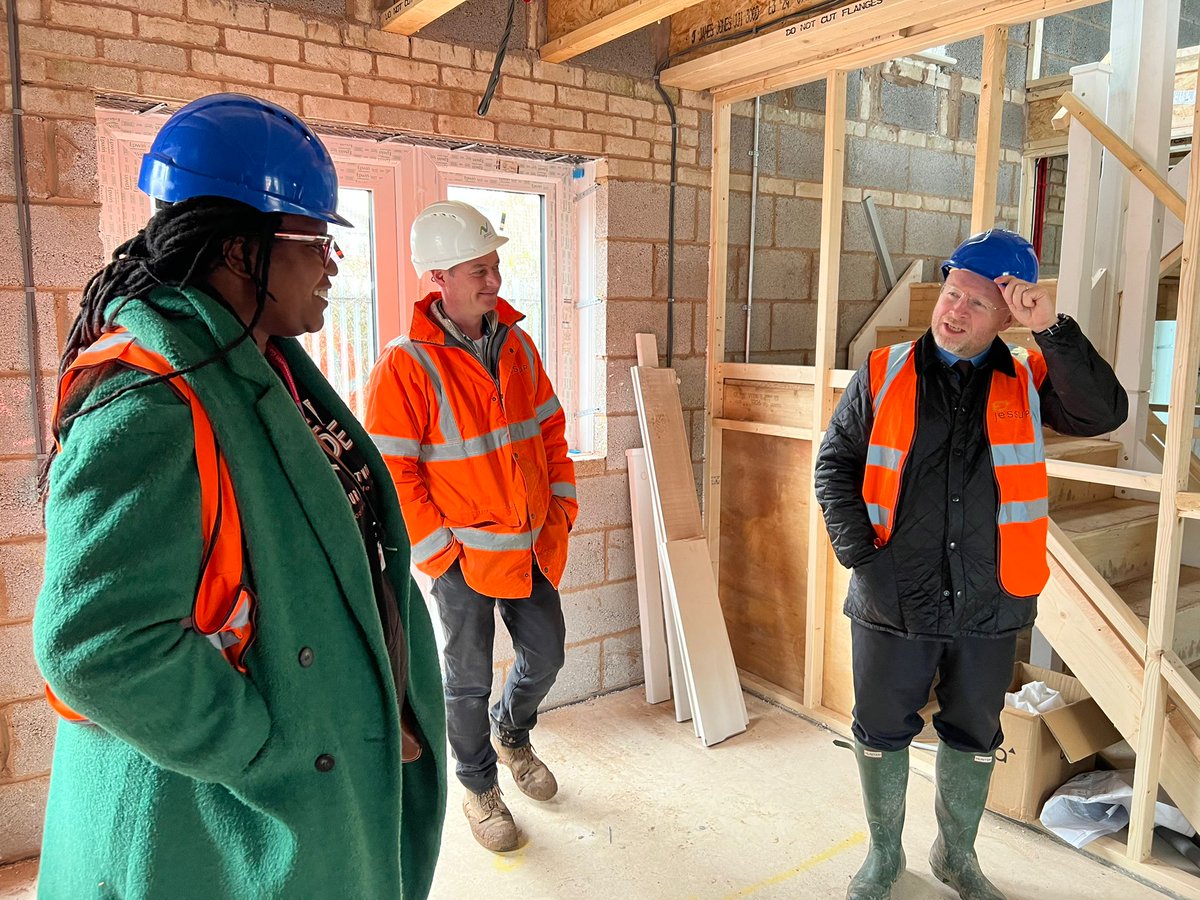 Ms_SThompson's tweet photo. Second stop - Gressel Lane, Shard End with @liambyrnemp. This is our site which has the most green credentials all electric with ground source and air source heat pumps. Fantastic partnership including #BMHT @jessops @ArcadisUK supported with EU Funding https://t.co/2rLfW0Xfzm