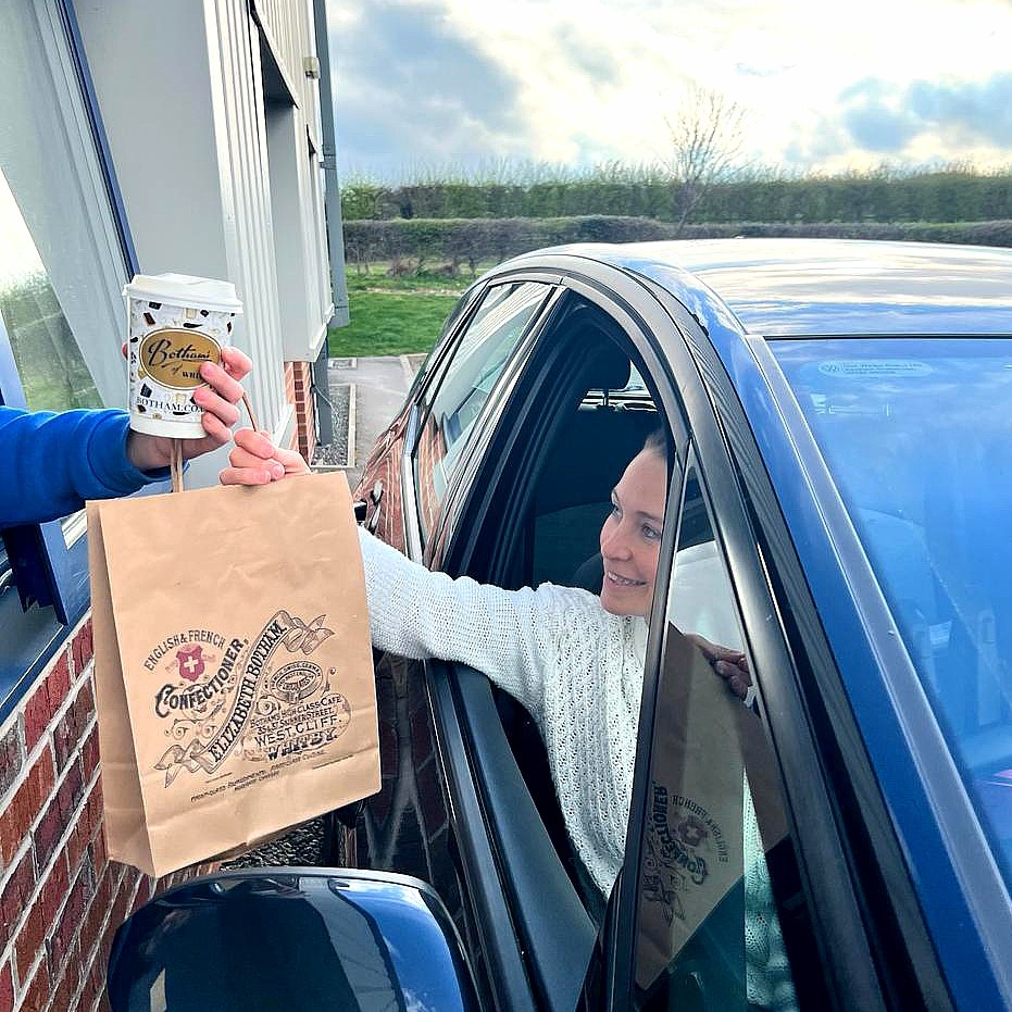 Botham's of Whitby tweet media