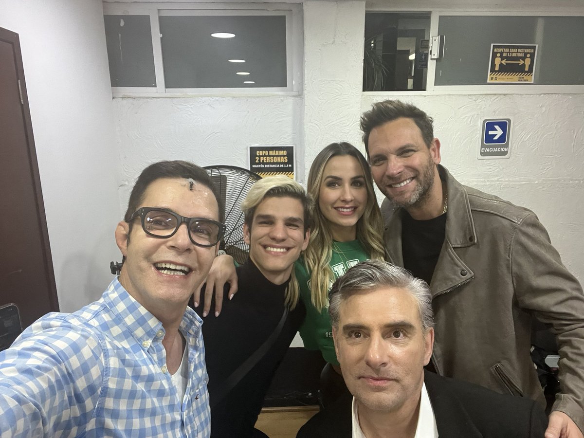 Access Nelson Carreras tweet media