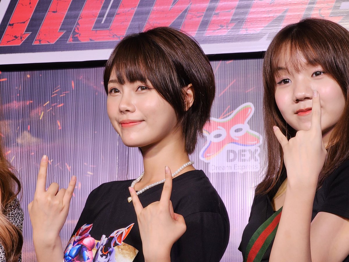 KrcFs's tweet photo. #MaskedRiderTheMovieTH #Miusic #BNK48 

มีคนตกใจตอนไรเดอร์ออกมาแหละ https://t.co/KHeeIF861a