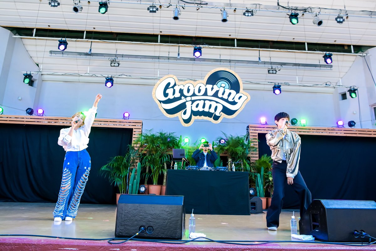 GroovingJam's tweet photo. 🪐 𝐋𝐈𝐕𝐄 𝐏𝐇𝐎𝐓𝐎 🪐

2023.4.1(sat) DAY1 

／

RUNG HYANG

guest: 向井太一

＼

Photo by @macoj5 
#Groovingjam https://t.co/RMVbd1ojRk