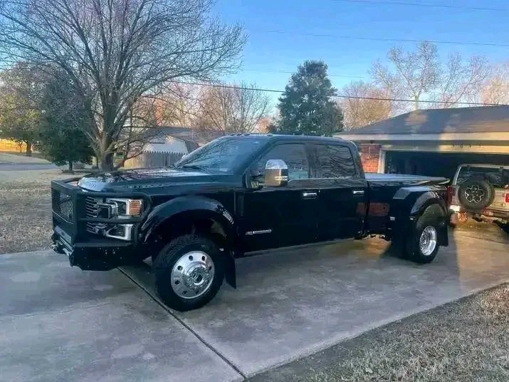 robert89486's tweet image. Shipping available
Ford truck
Price  $1000
Miles 191k
Clean title
Financial available
No issues
Dm if interested