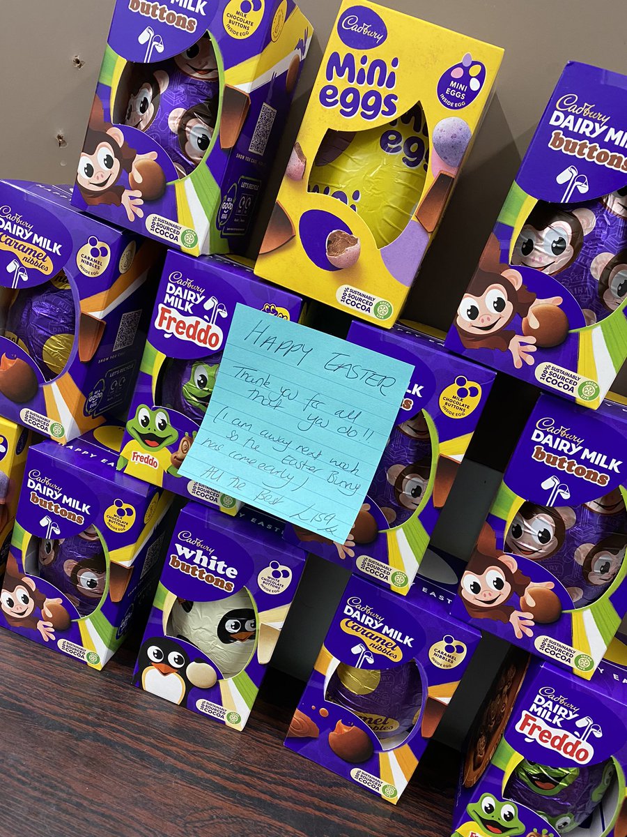 TRFTCoding's tweet image. Thank you @LisaFox202 for our Easter Eggs 🐣🍫🐰 Such a lovely Friday surprise for the Coding Team ✨