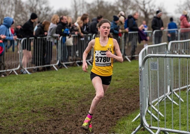 kyscotland's tweet photo. So delighted for Steph being selected for the second year to run in the South East of England team of 6 in the London mini marathon championship race 😀😀🏃🏻‍♀️🏃🏻‍♀️#TisTheSeason @Marist_Sport https://t.co/jLhq2sPipe