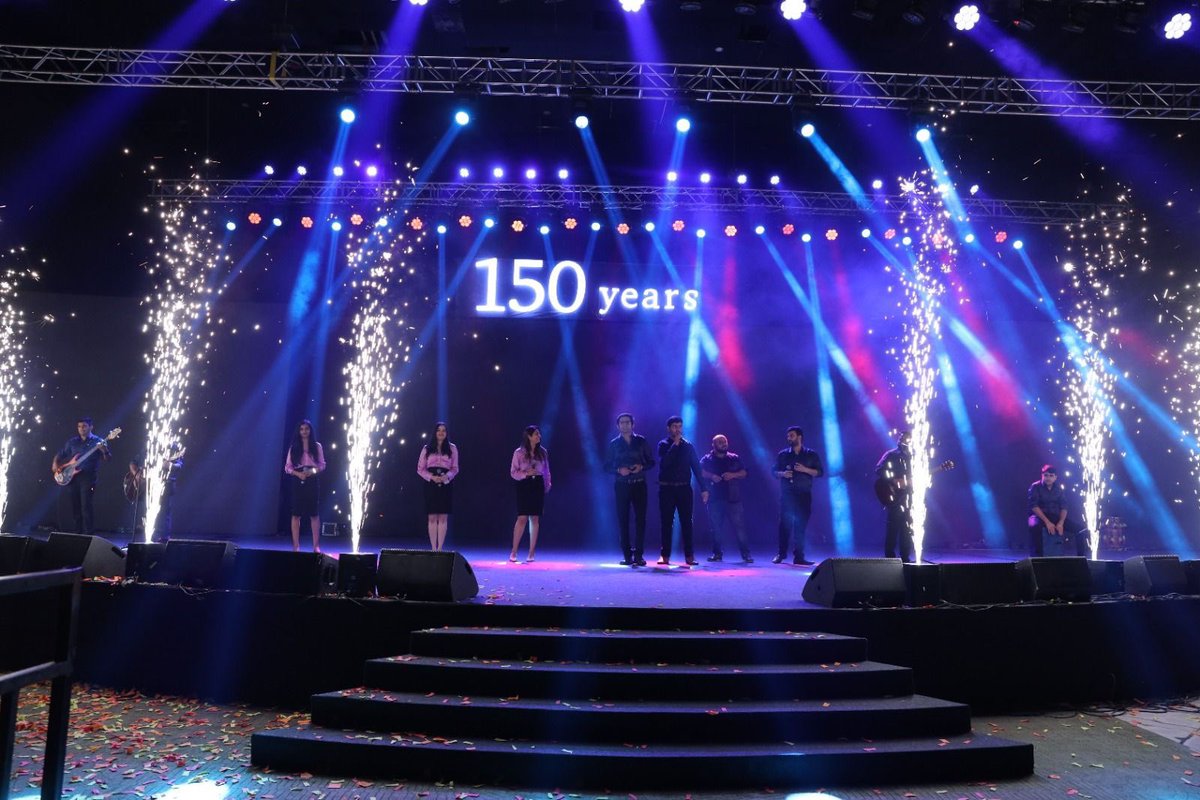 SidiquiAbdullah's tweet image. PwC India’s 150 years in India celebrations. Played bass guitar for the first time on stage, that too with fellow colleagues/consultants. What a day! @PwC_IN #PwCProud #PwCIndia #PwC