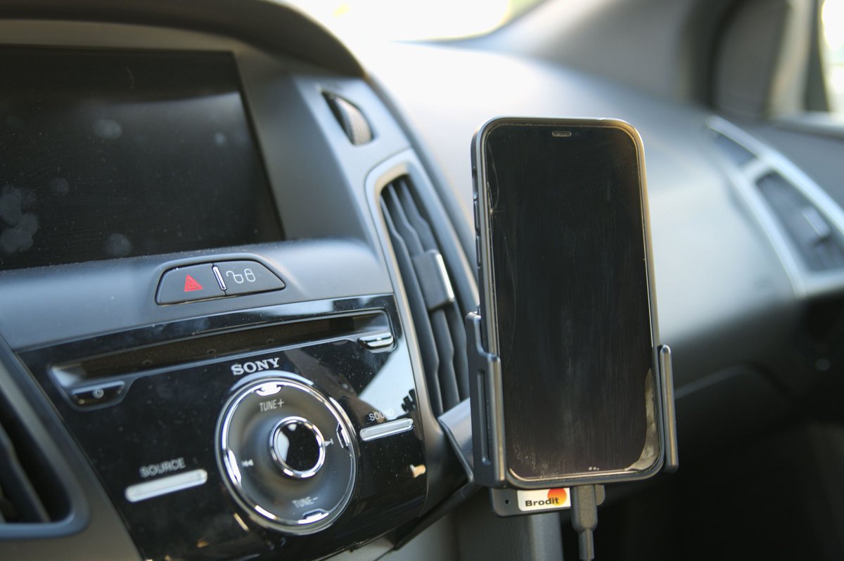 yrpk_car's tweet image. ちなみにこちらでした。
車種専用マウントっていいね。

minkara.carview.co.jp/userid/1464860…
#Proclip #Brodit