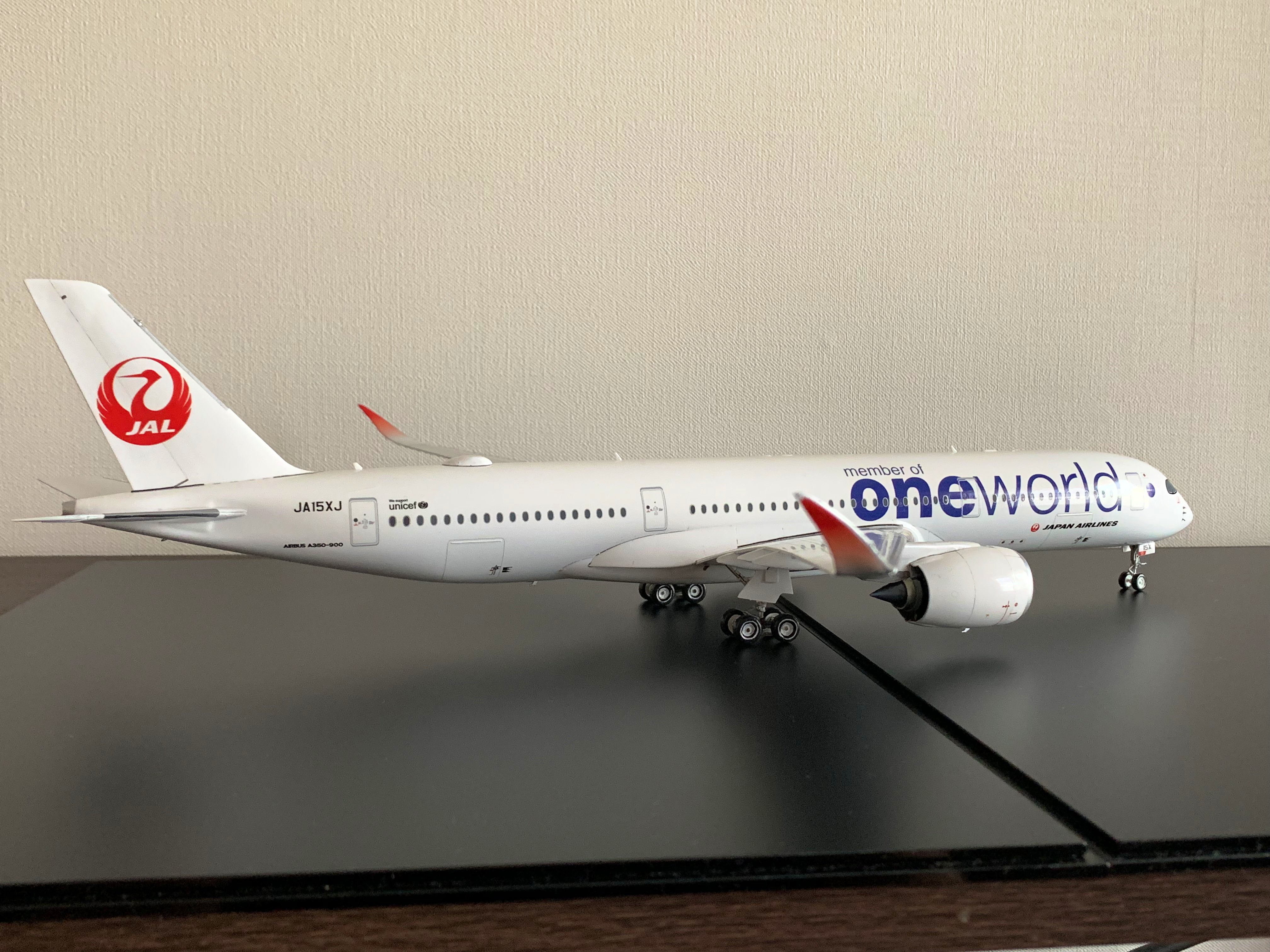 航空機・ヘリコプター Phoenix B777-300 JAL one world UNICEF Phoenix B777-300 JAL one world UNICEF